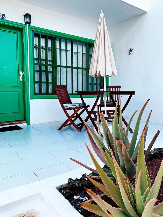 Apartamentos LlAMAR Puerto del Carmen (Lanzarote) Exterior foto
